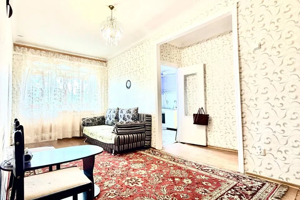 Сдаётся 3-комнатная квартира, 57 м²