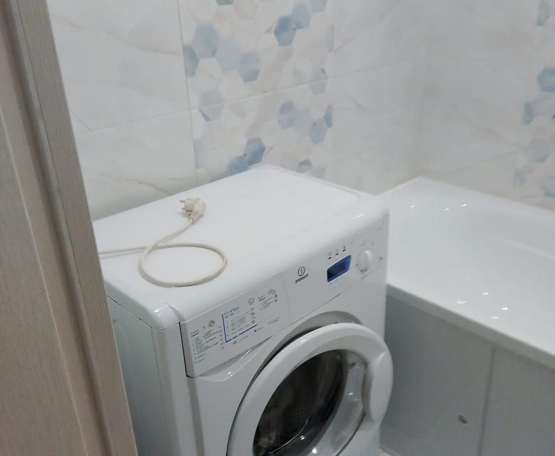 Сдаётся 2-комнатная квартира, 64 м²