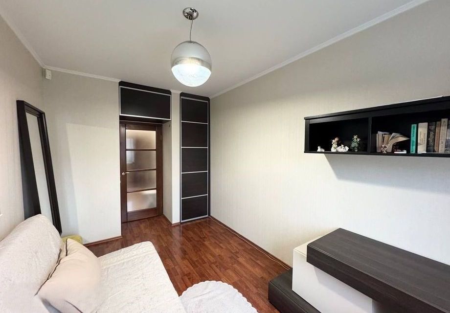 Сдаётся 2-комнатная квартира, 58.2 м²