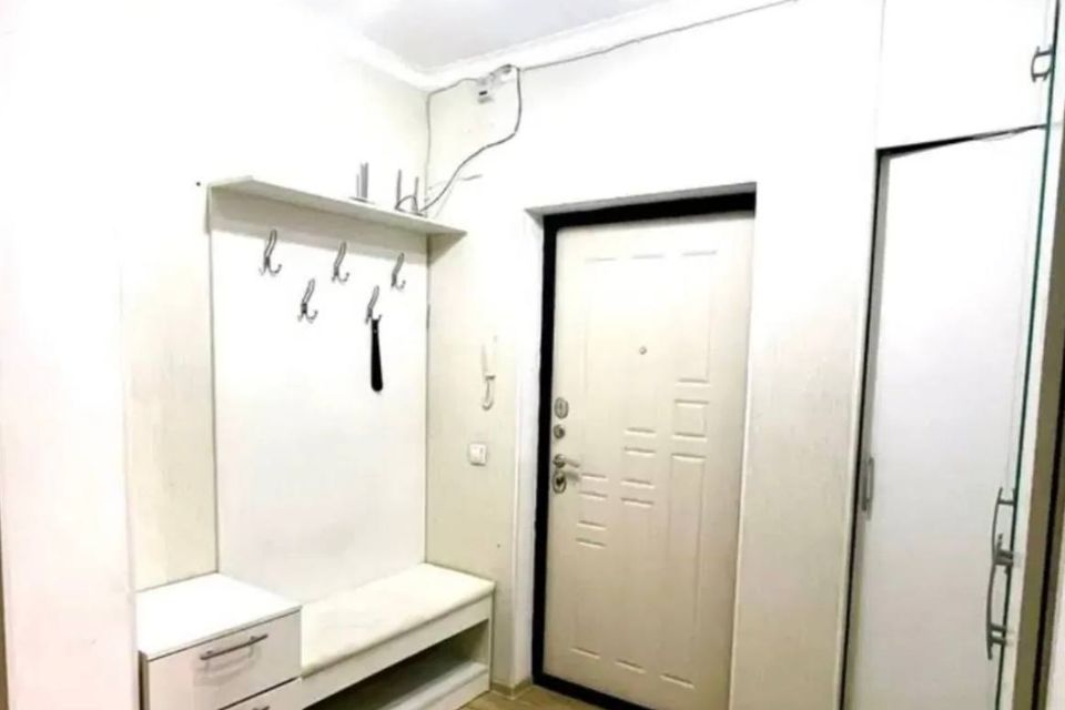 Сдаётся 1-комнатная квартира, 37 м²