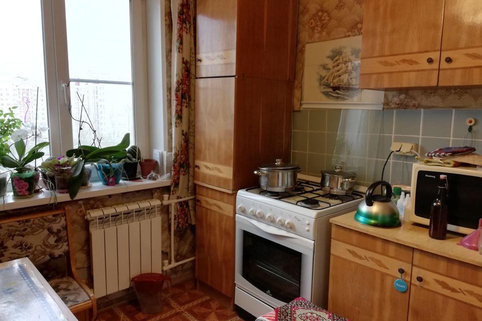 Сдаётся 2-комнатная квартира, 56 м²