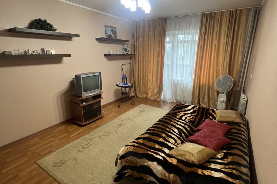 Сдаётся 1-комнатная квартира, 35 м²