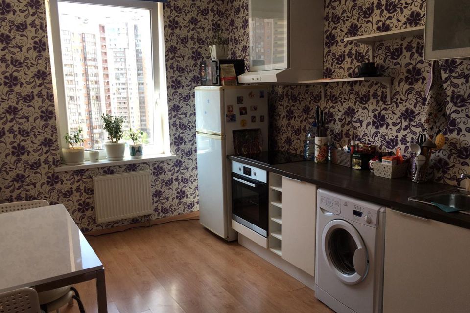 Сдаётся 1-комнатная квартира, 38 м²