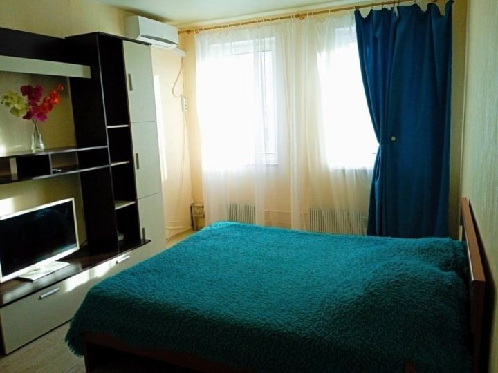 Сдаётся 1-комнатная квартира, 50 м²