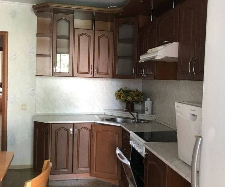 Сдаётся 1-комнатная квартира, 55 м²