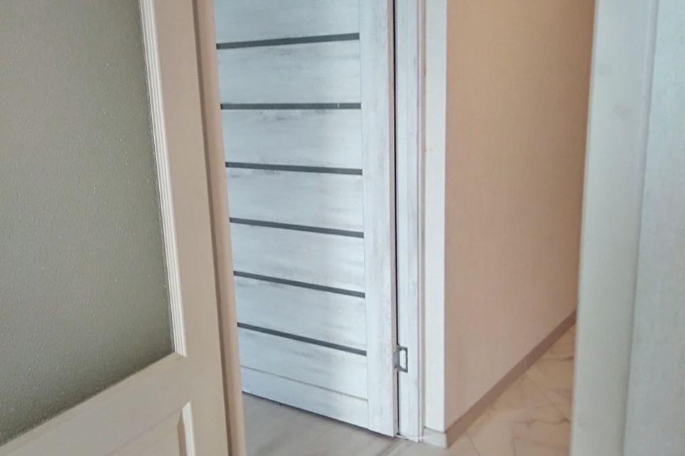 Сдаётся 1-комнатная квартира, 42 м²