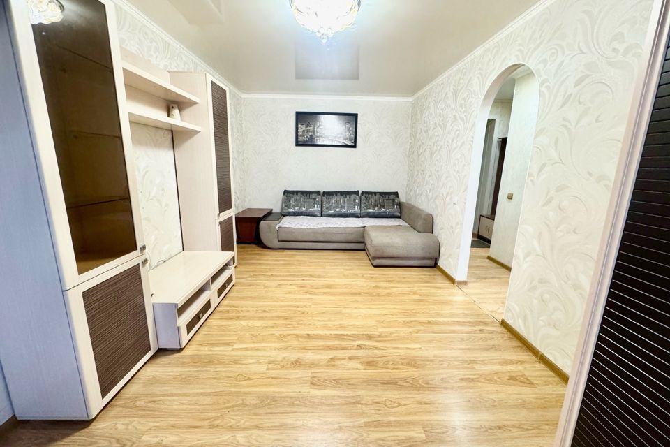 Сдаётся 2-комнатная квартира, 42 м²