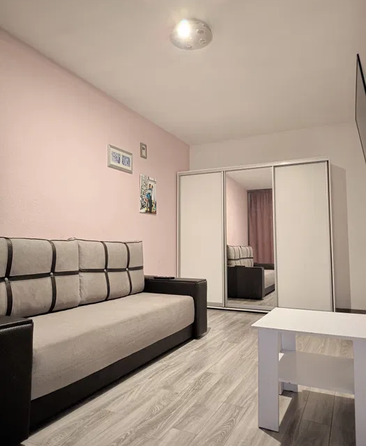 Сдаётся 1-комнатная квартира, 38 м²