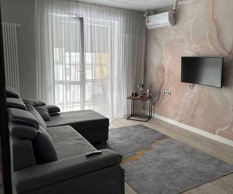 Сдаётся 1-комнатная квартира, 52.4 м²