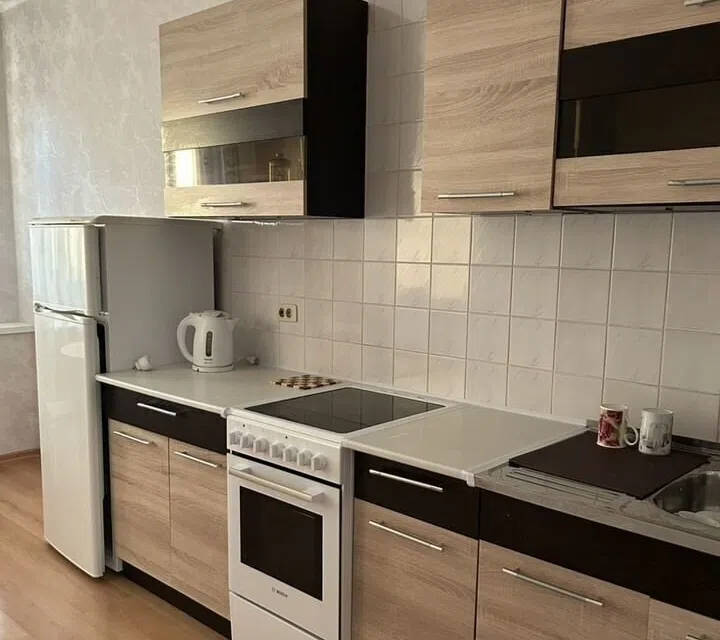 Сдаётся 1-комнатная квартира, 46 м²