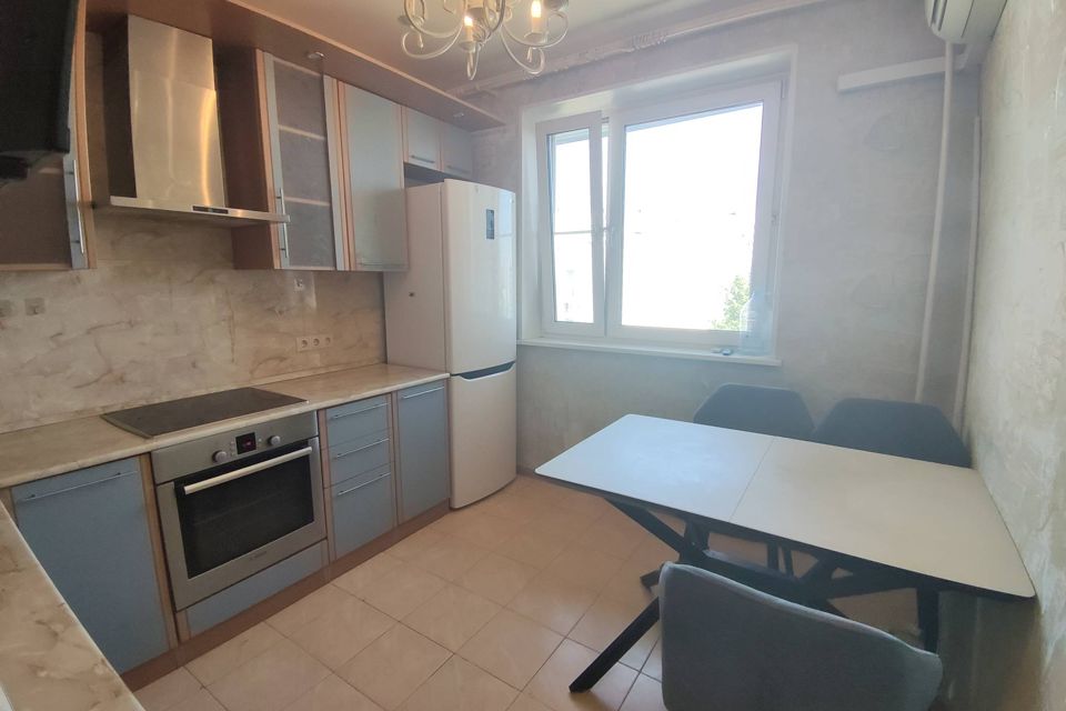 Сдаётся 2-комнатная квартира, 54 м²