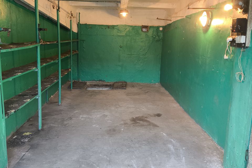 Сдаётся гараж, 18 м²