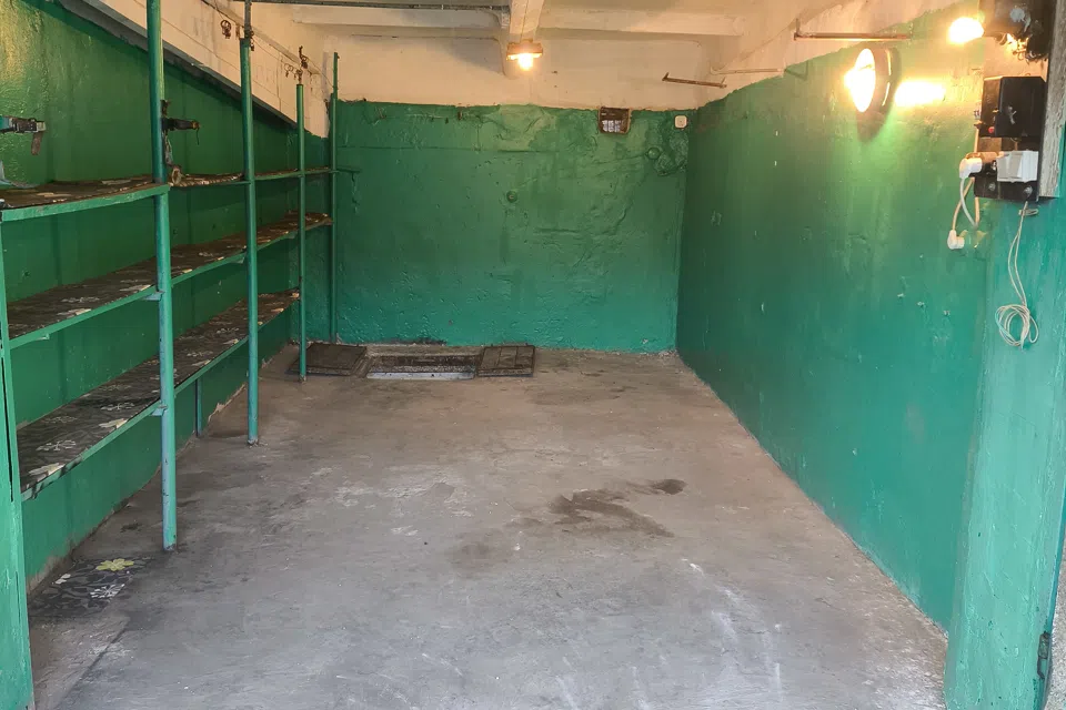Сдаётся гараж, 18 м²