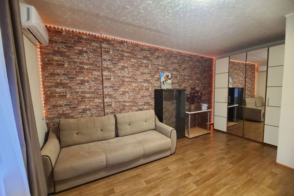 Сдаётся 1-комнатная квартира, 32 м²