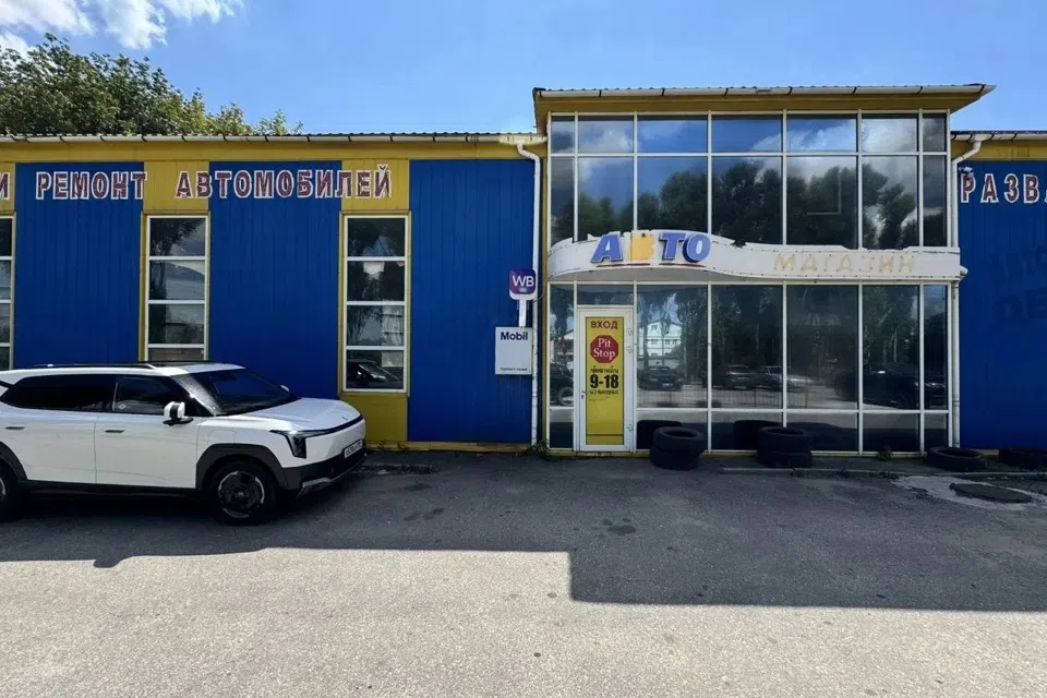 Сдаётся производственное помещение, 200 м²