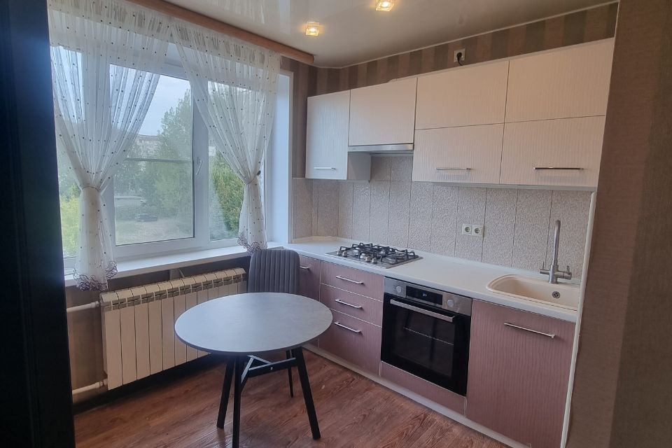 Сдаётся 2-комнатная квартира, 50.4 м²
