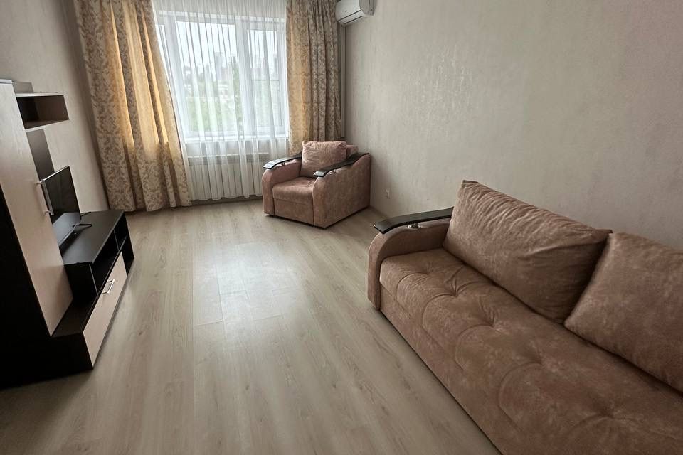 Сдаётся 1-комнатная квартира, 42.5 м²