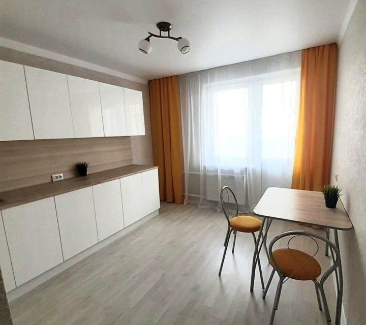 Сдаётся 1-комнатная квартира, 40 м²