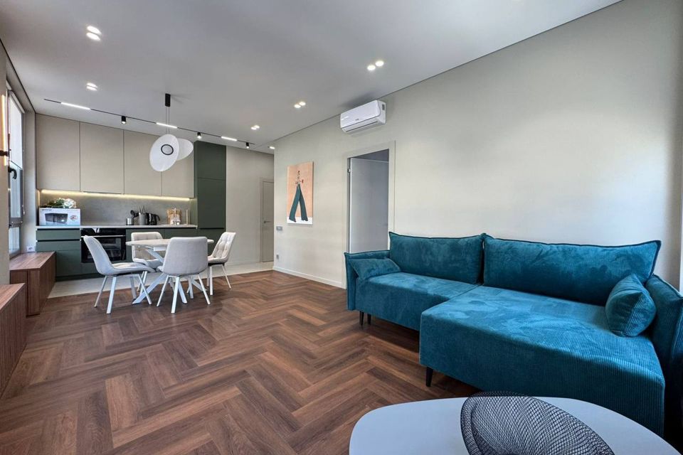 Сдаётся 2-комнатная квартира, 68 м²