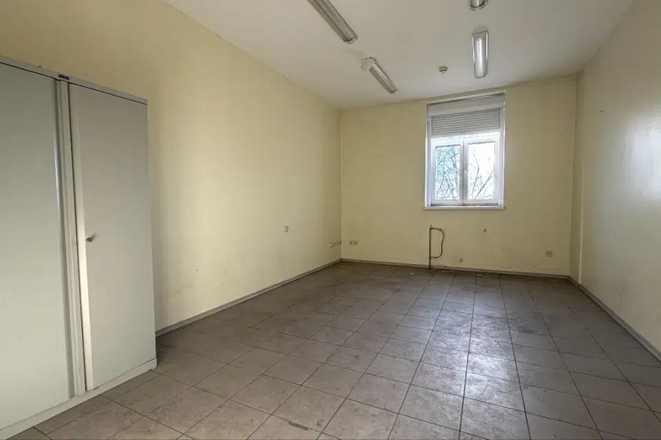 Сдаётся помещение своб. назначения, 1048 м²