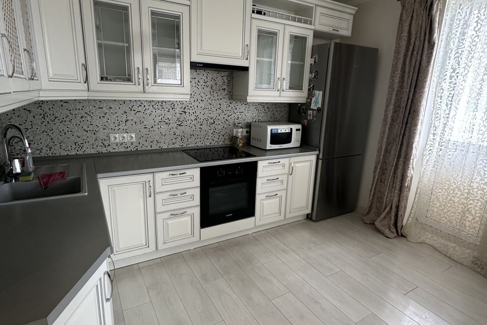 Сдаётся 3-комнатная квартира, 72 м²
