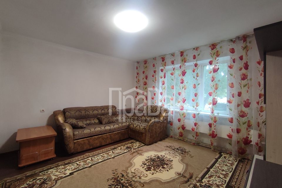Сдаётся 2-комнатная квартира, 54 м²