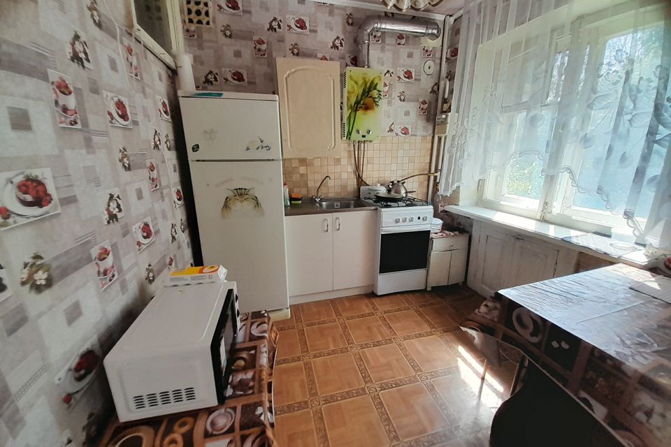 Сдаётся 2-комнатная квартира, 42 м²