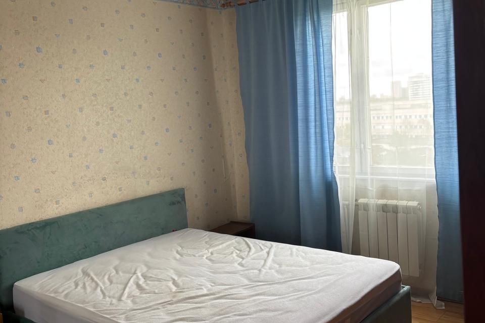 Сдаётся 2-комнатная квартира, 60 м²