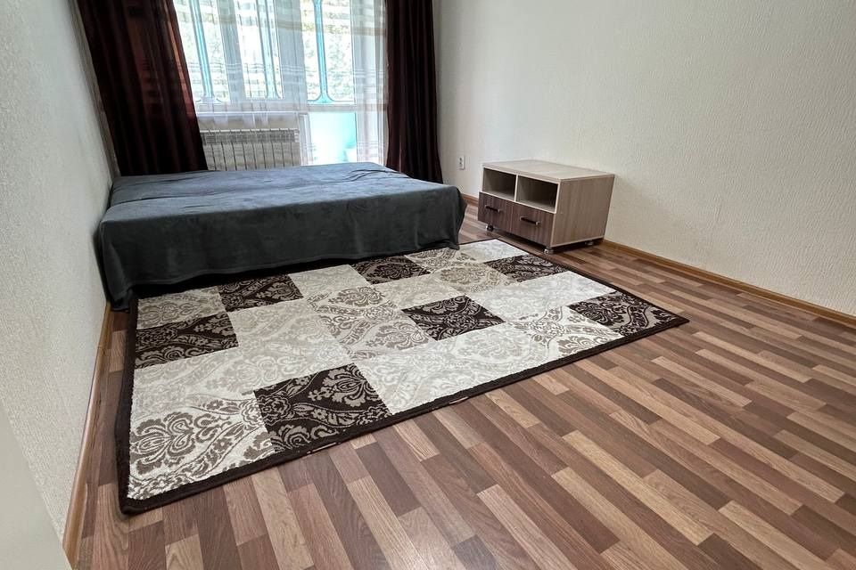Сдаётся 1-комнатная квартира, 32 м²