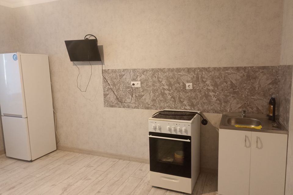 Сдаётся 1-комнатная квартира, 38 м²