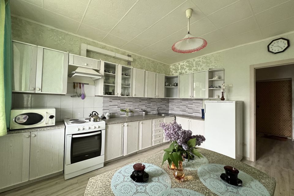 Сдаётся 1-комнатная квартира, 53.6 м²