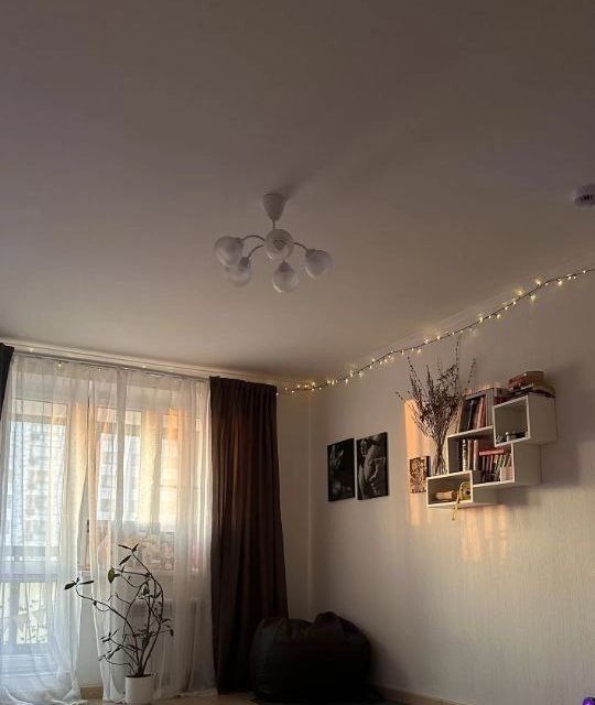 Сдаётся 1-комнатная квартира, 37 м²