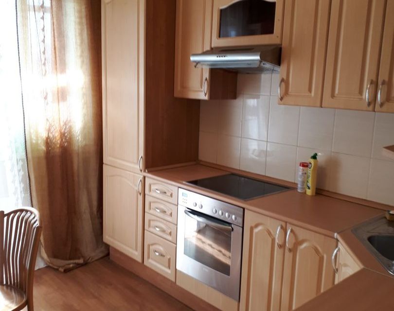 Сдаётся 1-комнатная квартира, 33 м²