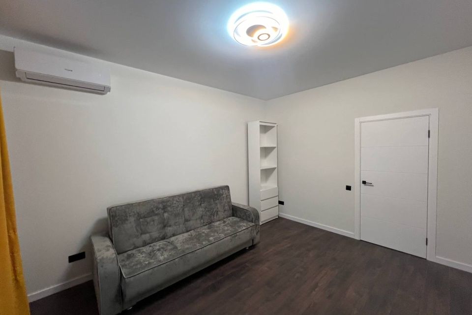Сдаётся 2-комнатная квартира, 57 м²
