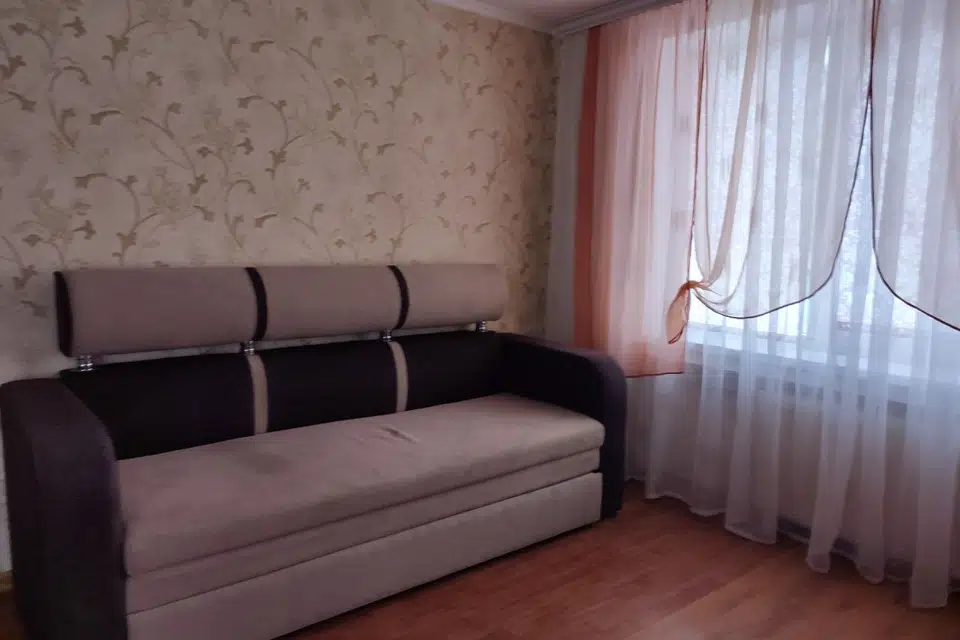 Сдаётся 2-комнатная квартира, 55 м²