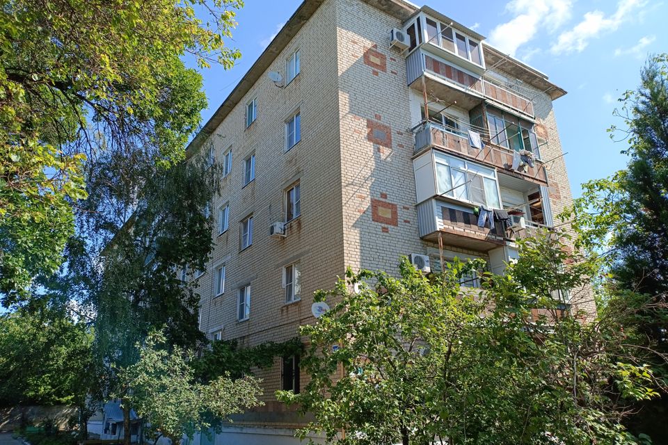 Сдаётся 2-комнатная квартира, 42.4 м²