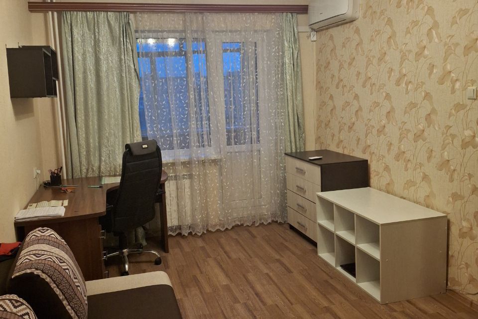 Сдаётся 1-комнатная квартира, 35 м²