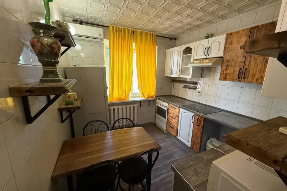 Сдаётся 3-комнатная квартира, 70 м²