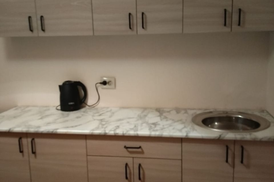 Сдаётся 1-комнатная квартира, 38 м²