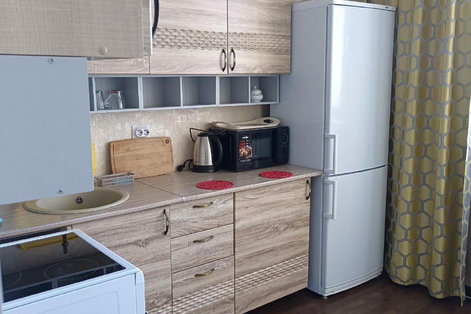 Сдаётся 1-комнатная квартира, 35 м²