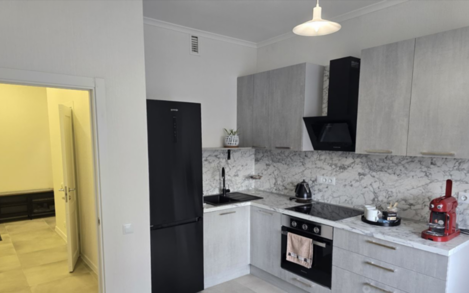 Сдаётся 1-комнатная квартира, 42 м²