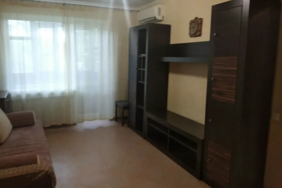 Сдаётся 1-комнатная квартира, 33 м²