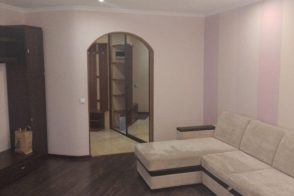 Сдаётся 1-комнатная квартира, 45 м²
