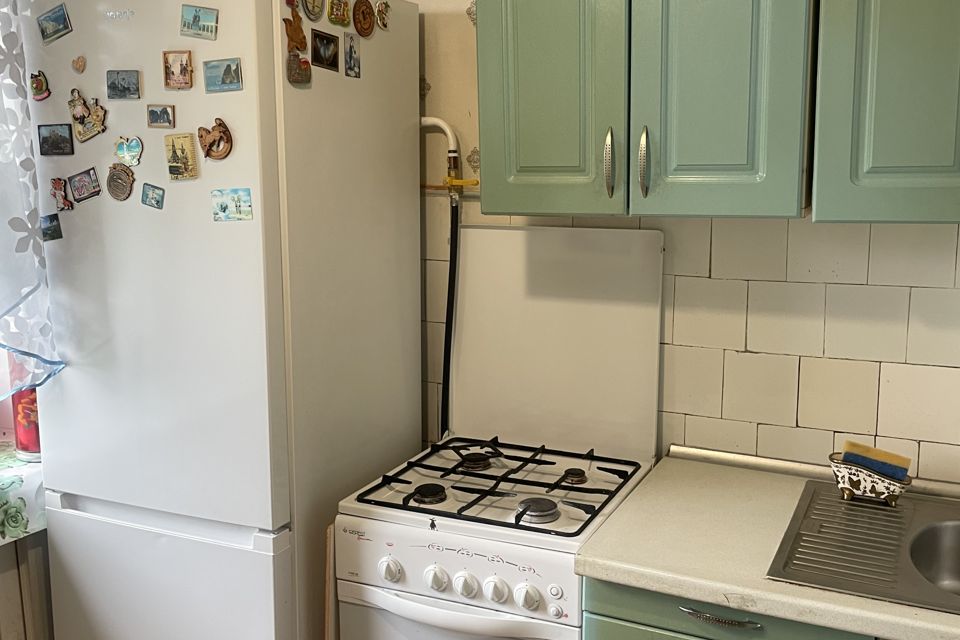 Сдаётся 3-комнатная квартира, 44 м²