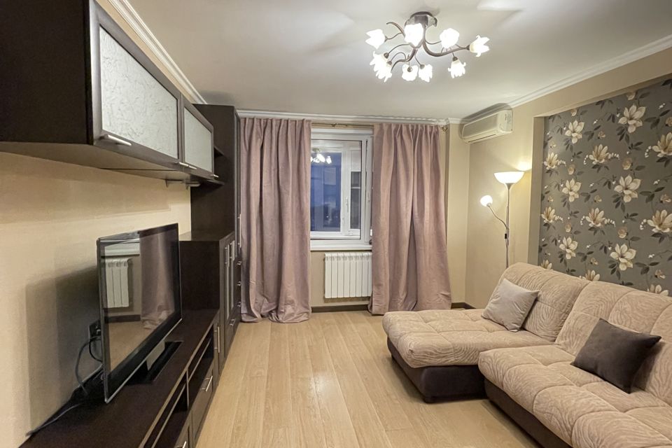 Сдаётся 2-комнатная квартира, 59 м²