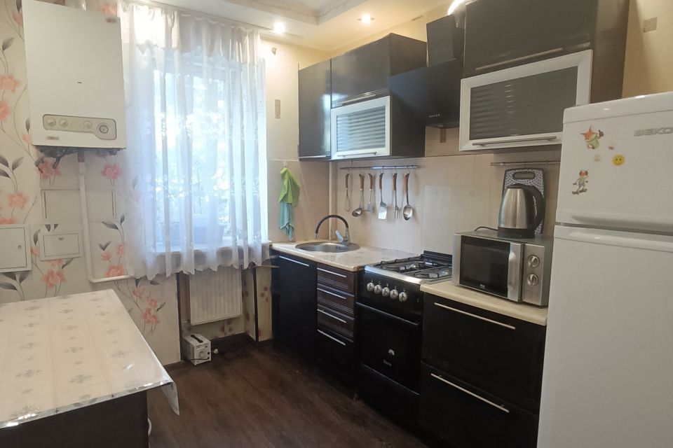 Сдаётся 2-комнатная квартира, 55 м²