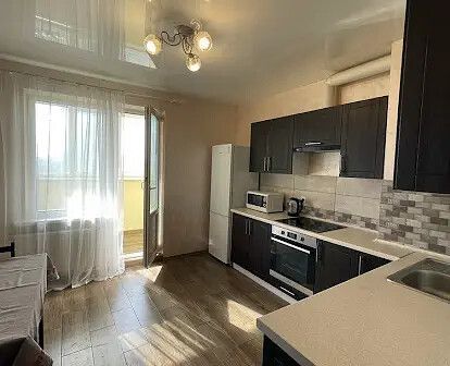 Сдаётся 1-комнатная квартира, 42 м²