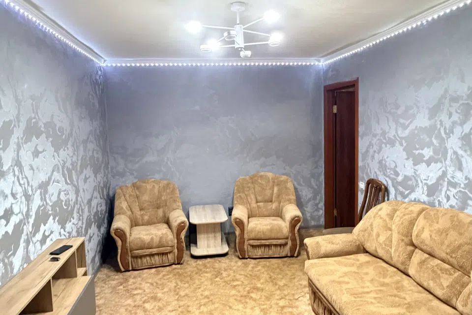 Сдаётся 2-комнатная квартира, 43 м²