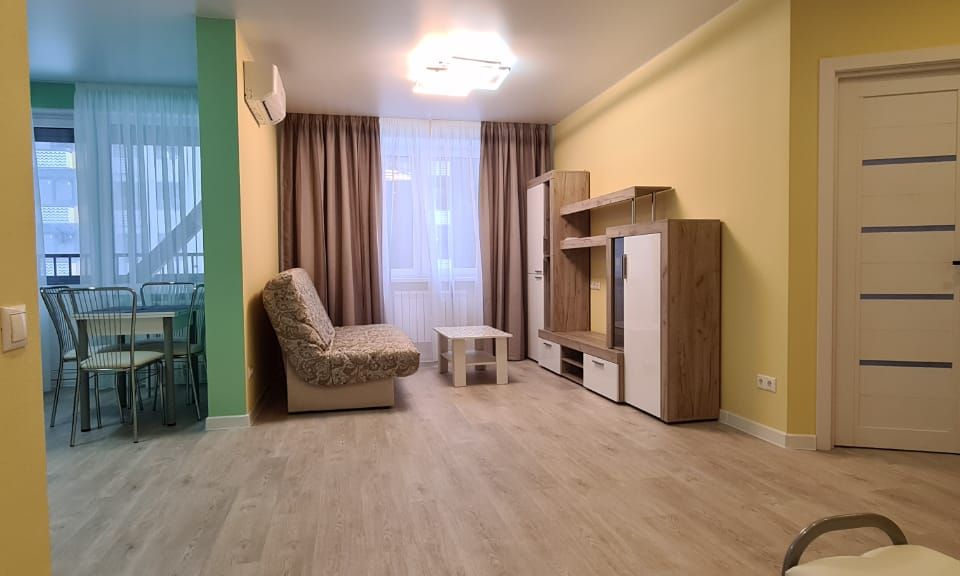 Сдаётся 2-комнатная квартира, 55 м²