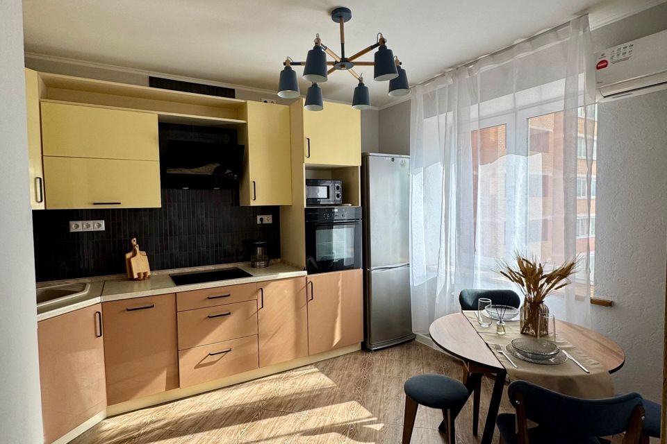 Сдаётся 1-комнатная квартира, 37.8 м²